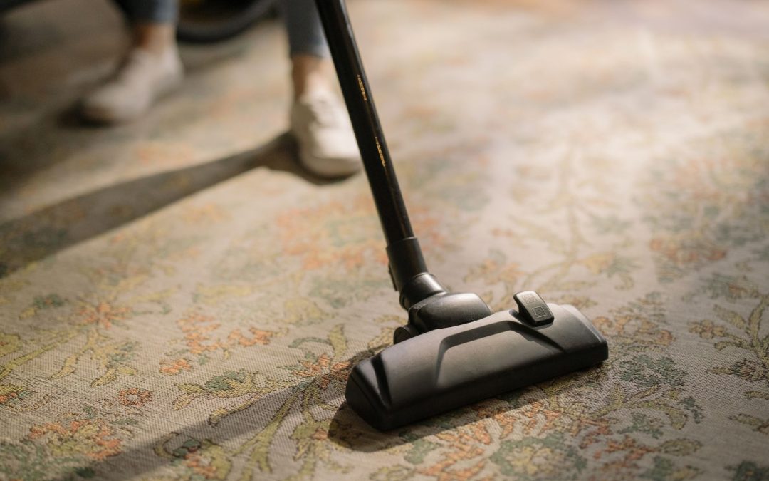 Sweeping the Floors: The Dynamic Evolution of Vacuum Cleaners